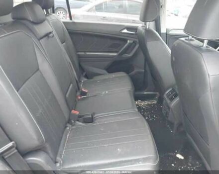 Серый Фольксваген Тигуан, объемом двигателя 2 л и пробегом 42 тыс. км за 8500 $, фото 10 на Automoto.ua