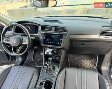 Серый Фольксваген Тигуан, объемом двигателя 1.98 л и пробегом 41 тыс. км за 19500 $, фото 9 на Automoto.ua
