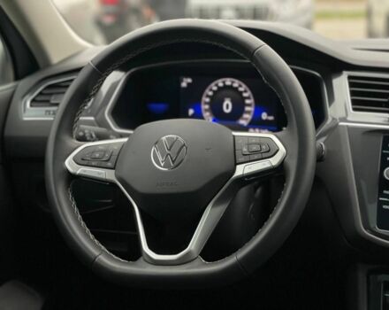 Сірий Фольксваген Тігуан, об'ємом двигуна 2 л та пробігом 27 тис. км за 25600 $, фото 20 на Automoto.ua