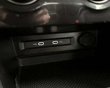 Серый Фольксваген Тигуан, объемом двигателя 2 л и пробегом 14 тыс. км за 23900 $, фото 16 на Automoto.ua