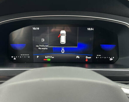 Серый Фольксваген Тигуан, объемом двигателя 0 л и пробегом 42 тыс. км за 24200 $, фото 30 на Automoto.ua