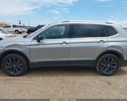 Серый Фольксваген Тигуан, объемом двигателя 2 л и пробегом 42 тыс. км за 8500 $, фото 7 на Automoto.ua
