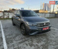 Серый Фольксваген Тигуан, объемом двигателя 2 л и пробегом 64 тыс. км за 20999 $, фото 4 на Automoto.ua