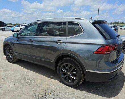Сірий Фольксваген Тігуан, об'ємом двигуна 2 л та пробігом 60 тис. км за 7900 $, фото 2 на Automoto.ua