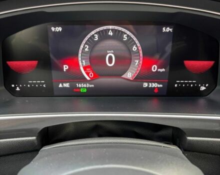 Серый Фольксваген Тигуан, объемом двигателя 2 л и пробегом 17 тыс. км за 30000 $, фото 13 на Automoto.ua