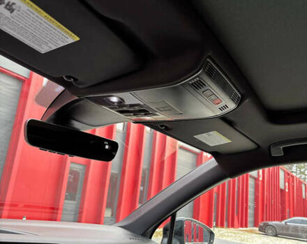 Серый Фольксваген Тигуан, объемом двигателя 2 л и пробегом 17 тыс. км за 30000 $, фото 27 на Automoto.ua