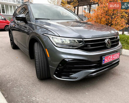 Серый Фольксваген Тигуан, объемом двигателя 2 л и пробегом 18 тыс. км за 28998 $, фото 23 на Automoto.ua