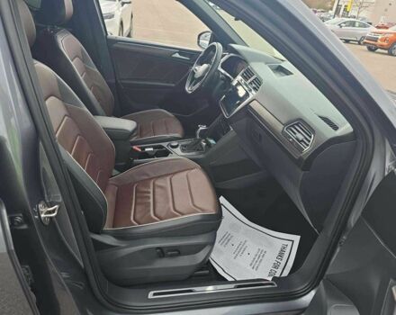 Серый Фольксваген Тигуан, объемом двигателя 0 л и пробегом 40 тыс. км за 14000 $, фото 7 на Automoto.ua