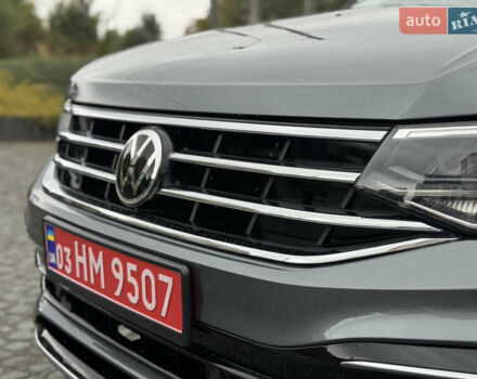 Серый Фольксваген Тигуан, объемом двигателя 2 л и пробегом 36 тыс. км за 28900 $, фото 25 на Automoto.ua