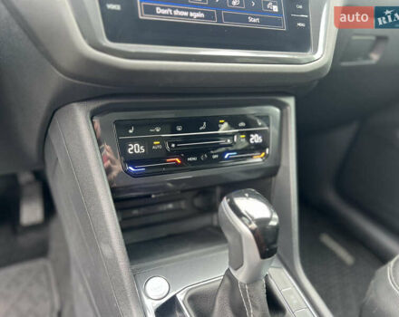 Серый Фольксваген Тигуан, объемом двигателя 1.98 л и пробегом 19 тыс. км за 29300 $, фото 33 на Automoto.ua