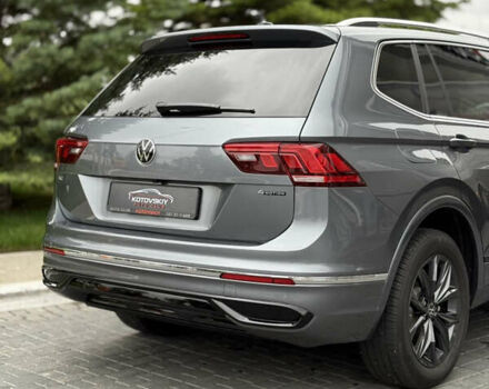 Серый Фольксваген Тигуан, объемом двигателя 2 л и пробегом 14 тыс. км за 27500 $, фото 29 на Automoto.ua