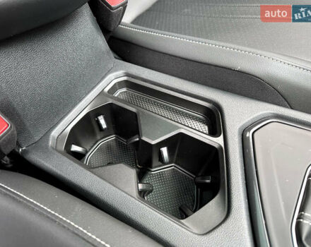 Серый Фольксваген Тигуан, объемом двигателя 2 л и пробегом 18 тыс. км за 28998 $, фото 45 на Automoto.ua