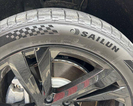 Серый Фольксваген Тигуан, объемом двигателя 2 л и пробегом 17 тыс. км за 30000 $, фото 19 на Automoto.ua