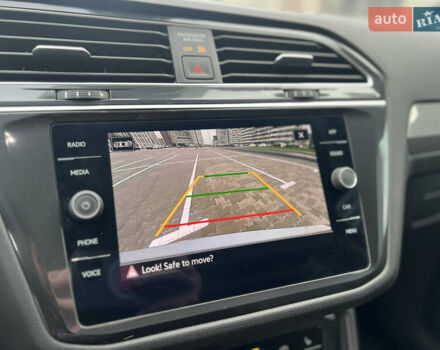 Серый Фольксваген Тигуан, объемом двигателя 1.98 л и пробегом 19 тыс. км за 29300 $, фото 35 на Automoto.ua