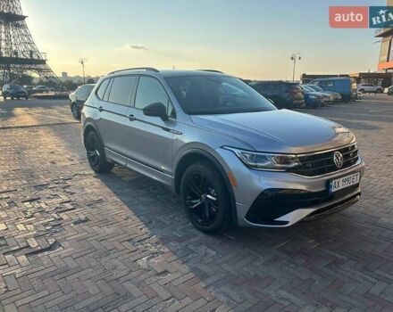 Серый Фольксваген Тигуан, объемом двигателя 1.98 л и пробегом 8 тыс. км за 38500 $, фото 3 на Automoto.ua