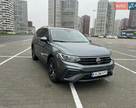 Серый Фольксваген Тигуан, объемом двигателя 1.98 л и пробегом 19 тыс. км за 29300 $, фото 21 на Automoto.ua