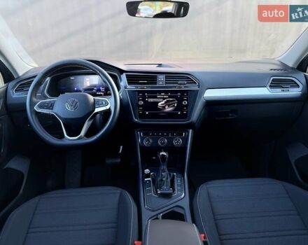 Серый Фольксваген Тигуан, объемом двигателя 1.98 л и пробегом 2 тыс. км за 25500 $, фото 62 на Automoto.ua