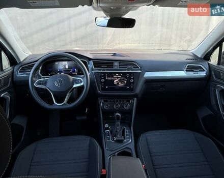 Серый Фольксваген Тигуан, объемом двигателя 1.98 л и пробегом 2 тыс. км за 25500 $, фото 67 на Automoto.ua