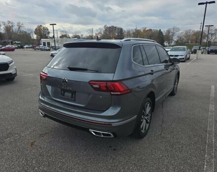 Серый Фольксваген Тигуан, объемом двигателя 0 л и пробегом 40 тыс. км за 14000 $, фото 2 на Automoto.ua