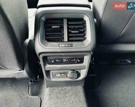 Серый Фольксваген Тигуан, объемом двигателя 1.98 л и пробегом 9 тыс. км за 40000 $, фото 7 на Automoto.ua