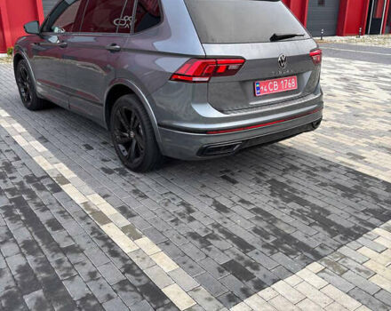 Серый Фольксваген Тигуан, объемом двигателя 2 л и пробегом 17 тыс. км за 30000 $, фото 6 на Automoto.ua