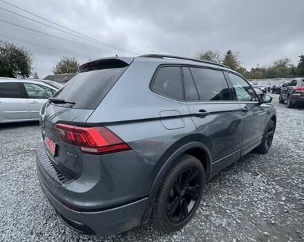 Сірий Фольксваген Тігуан, об'ємом двигуна 2 л та пробігом 1 тис. км за 34900 $, фото 4 на Automoto.ua