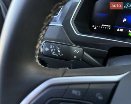 Серый Фольксваген Тигуан, объемом двигателя 1.98 л и пробегом 2 тыс. км за 25500 $, фото 39 на Automoto.ua