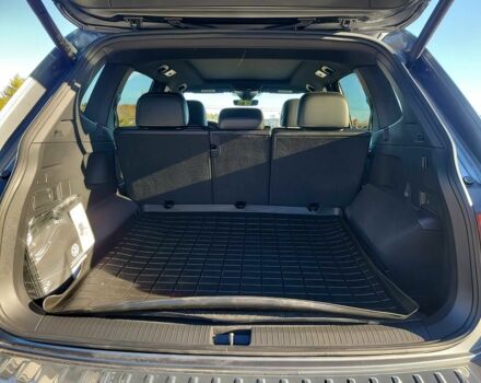 Серый Фольксваген Тигуан, объемом двигателя 2 л и пробегом 24 тыс. км за 23100 $, фото 13 на Automoto.ua