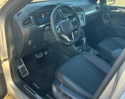 Серый Фольксваген Тигуан, объемом двигателя 1.98 л и пробегом 8 тыс. км за 38500 $, фото 11 на Automoto.ua