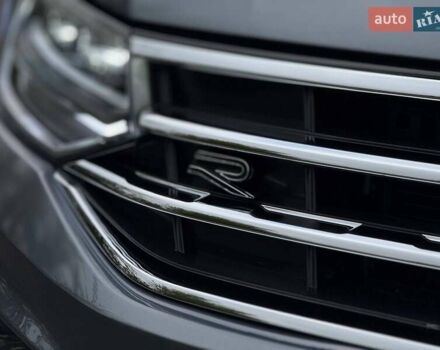 Сірий Фольксваген Тігуан, об'ємом двигуна 2 л та пробігом 2 тис. км за 31500 $, фото 8 на Automoto.ua