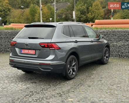 Серый Фольксваген Тигуан, объемом двигателя 2 л и пробегом 36 тыс. км за 28900 $, фото 19 на Automoto.ua
