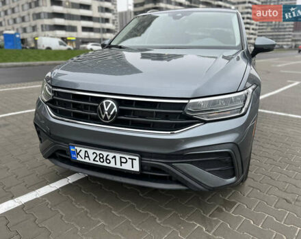 Серый Фольксваген Тигуан, объемом двигателя 1.98 л и пробегом 19 тыс. км за 29300 $, фото 1 на Automoto.ua
