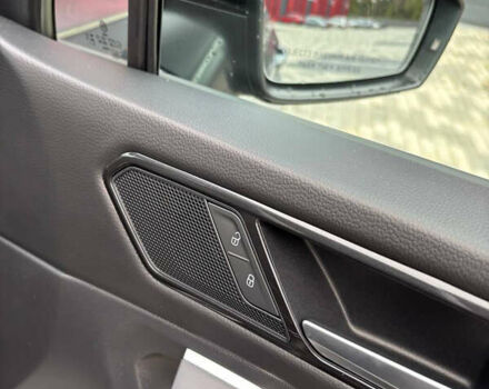 Серый Фольксваген Тигуан, объемом двигателя 2 л и пробегом 17 тыс. км за 30000 $, фото 15 на Automoto.ua