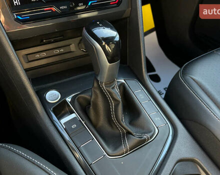 Серый Фольксваген Тигуан, объемом двигателя 2 л и пробегом 17 тыс. км за 29500 $, фото 16 на Automoto.ua