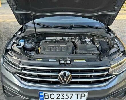 Сірий Фольксваген Тігуан, об'ємом двигуна 1.98 л та пробігом 23 тис. км за 26700 $, фото 22 на Automoto.ua