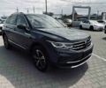Серый Фольксваген Тигуан, объемом двигателя 2 л и пробегом 9 тыс. км за 39500 $, фото 2 на Automoto.ua