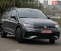 Сірий Фольксваген Тігуан, об'ємом двигуна 2 л та пробігом 2 тис. км за 31500 $, фото 3 на Automoto.ua