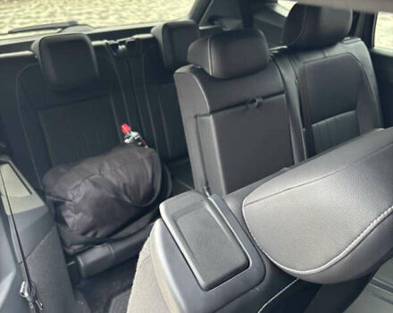 Серый Фольксваген Тигуан, объемом двигателя 2 л и пробегом 17 тыс. км за 30000 $, фото 10 на Automoto.ua