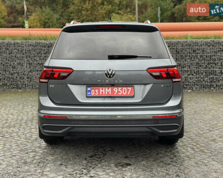 Серый Фольксваген Тигуан, объемом двигателя 2 л и пробегом 36 тыс. км за 28900 $, фото 20 на Automoto.ua