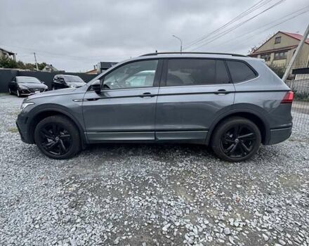 Сірий Фольксваген Тігуан, об'ємом двигуна 2 л та пробігом 1 тис. км за 34900 $, фото 5 на Automoto.ua