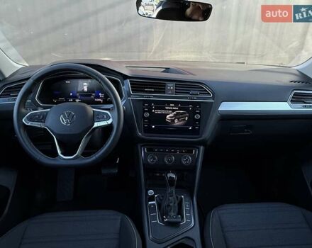 Серый Фольксваген Тигуан, объемом двигателя 1.98 л и пробегом 2 тыс. км за 25500 $, фото 66 на Automoto.ua