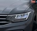 Сірий Фольксваген Тігуан, об'ємом двигуна 2 л та пробігом 2 тис. км за 31500 $, фото 5 на Automoto.ua