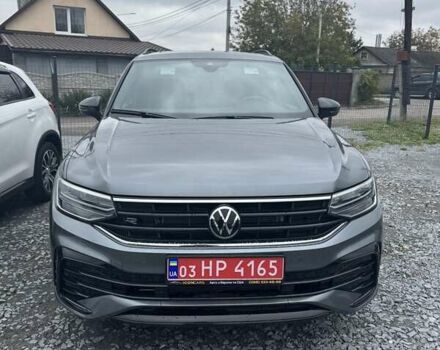Сірий Фольксваген Тігуан, об'ємом двигуна 2 л та пробігом 1 тис. км за 34900 $, фото 1 на Automoto.ua