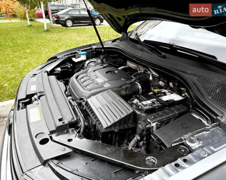 Серый Фольксваген Тигуан, объемом двигателя 2 л и пробегом 18 тыс. км за 28998 $, фото 22 на Automoto.ua