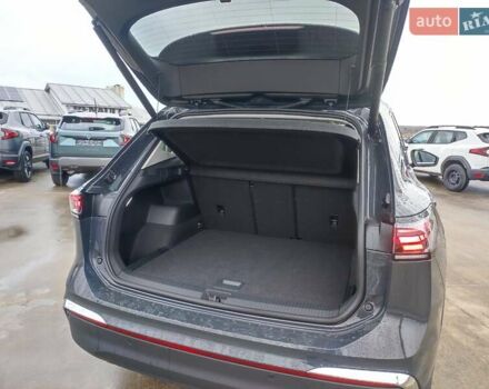 Сірий Фольксваген Тігуан, об'ємом двигуна 1.97 л та пробігом 6 тис. км за 47300 $, фото 57 на Automoto.ua