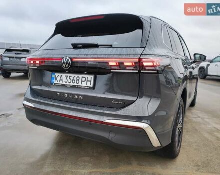 Сірий Фольксваген Тігуан, об'ємом двигуна 1.97 л та пробігом 6 тис. км за 47300 $, фото 11 на Automoto.ua