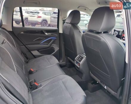 Сірий Фольксваген Тігуан, об'ємом двигуна 1.97 л та пробігом 6 тис. км за 47300 $, фото 52 на Automoto.ua