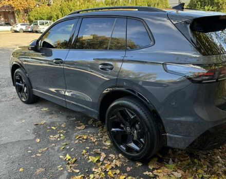 Сірий Фольксваген Тігуан, об'ємом двигуна 1.97 л та пробігом 22 тис. км за 47900 $, фото 3 на Automoto.ua