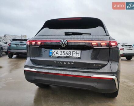 Сірий Фольксваген Тігуан, об'ємом двигуна 1.97 л та пробігом 6 тис. км за 47300 $, фото 13 на Automoto.ua