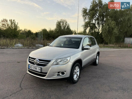 Фольксваген Тигуан 2010 в Береговом на Automoto.ua Серый Фольксваген Тигуан, объемом двигателя 1.97 л и пробегом 160 тыс. км за 13950 $, фото 1 на Automoto.ua